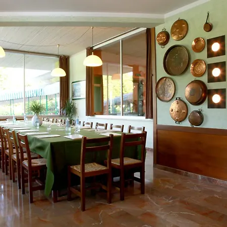 Country Club