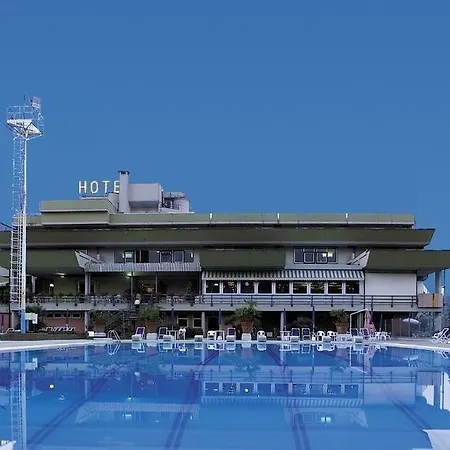 Hotel Country Club 4*